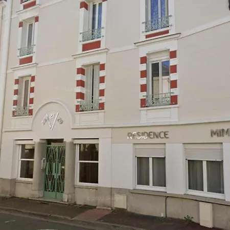 Spacieux Et Pour 4 Personnes Apartment